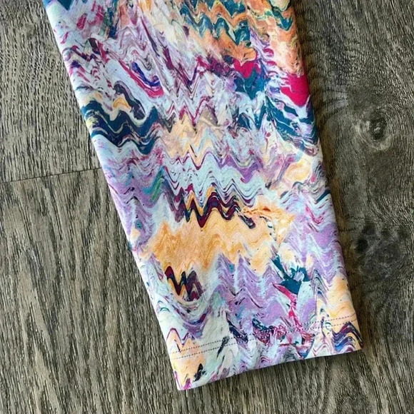 Peloton Leggings Purple River Rock High Waist Leggings Multicolored Size Small - Picture 5 of 9